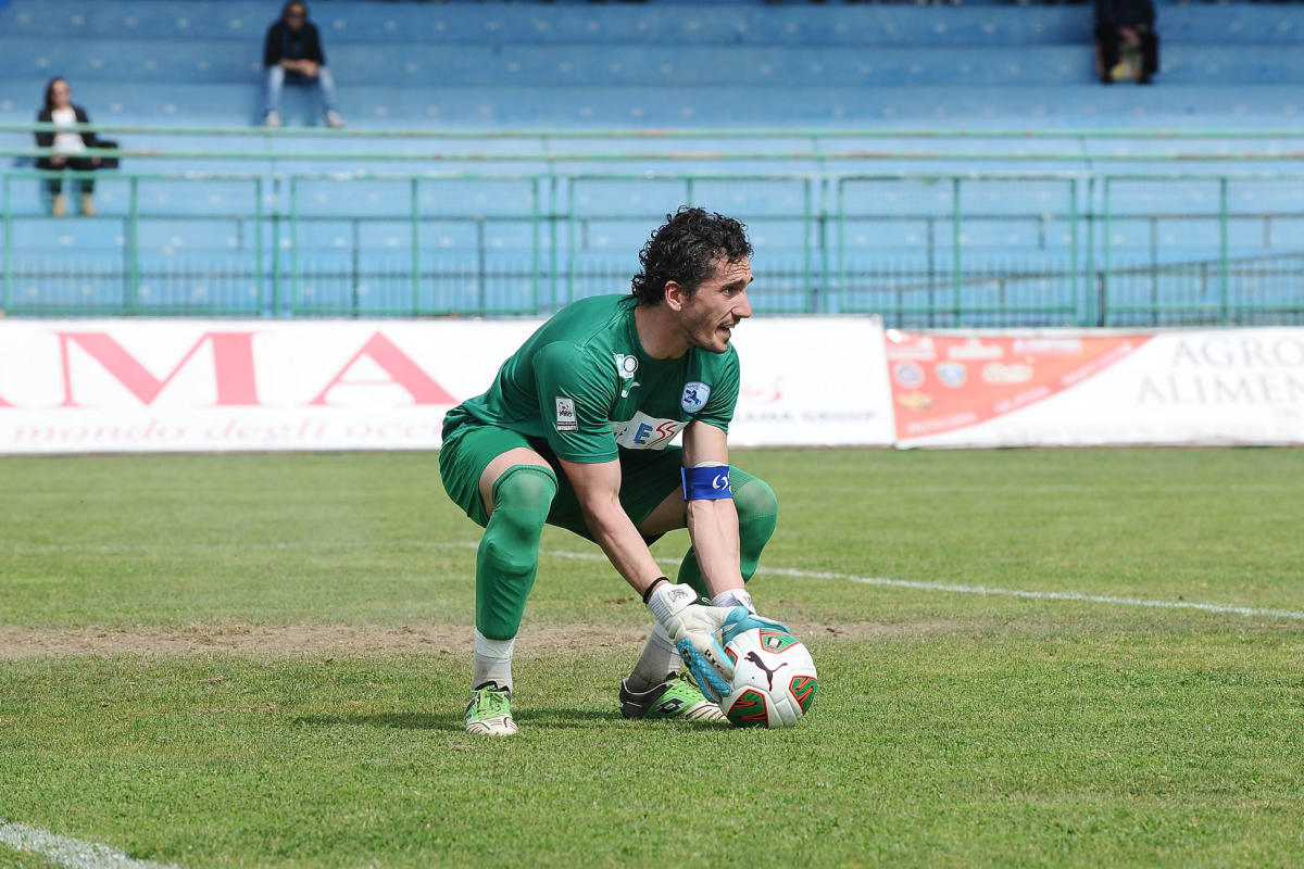 Juve Stabia – Fra i pali arriva l’ex numero uno del Martina Franca che parla della sua nuova esperienza