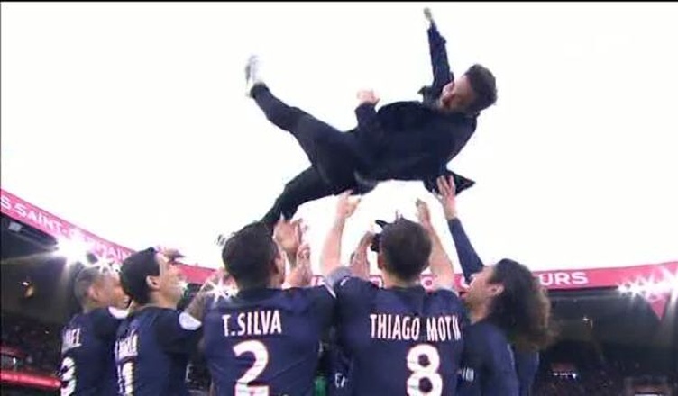 Lavezzi, lascia il PSG e si trasferisce in Cina. Ecco quanto guadagnerà…