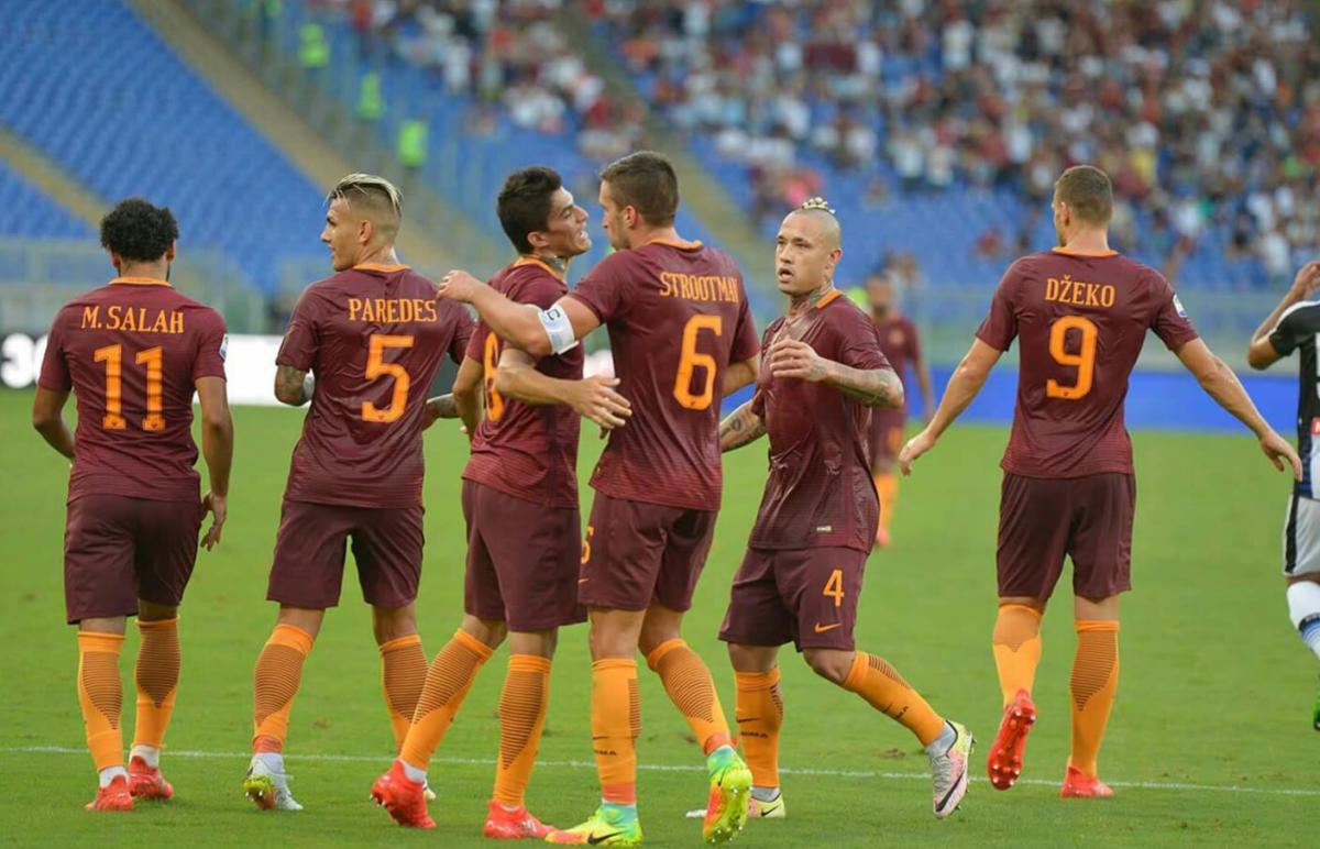 Napoli-Roma, tegola per Spalletti: Strootman lascia gli allenamenti per lombalgia