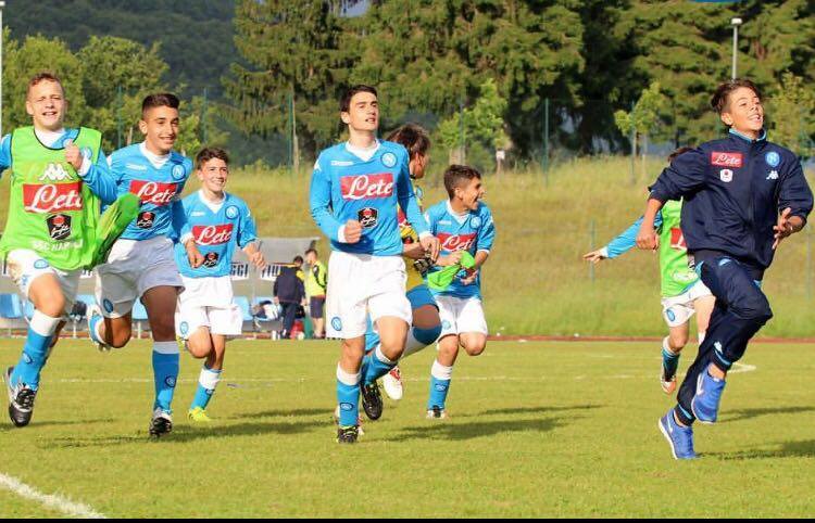 NIKE CUP- Continua l’avventura di BERLINO: il Napoli 2003 batte lo Shakhtar Donetsk e si regala…una squadra svizzera!