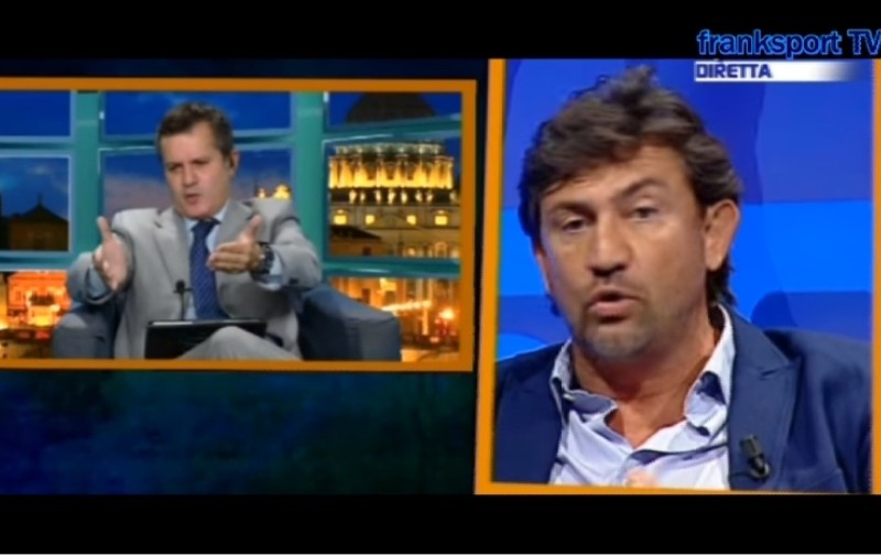VIDEO – Gran lite Pedullà-Savoldi jr: “Quanto veleno contro Sarri! Sei un maleducato, mi dispiace per tuo padre!”