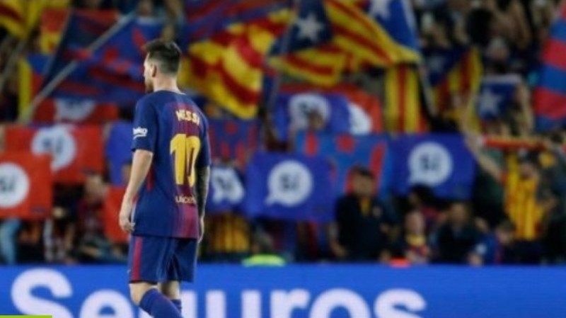 VIDEO – Lionel Messi e la strana pillola nel calzettone! Di che si trattava?  Svelato il mistero