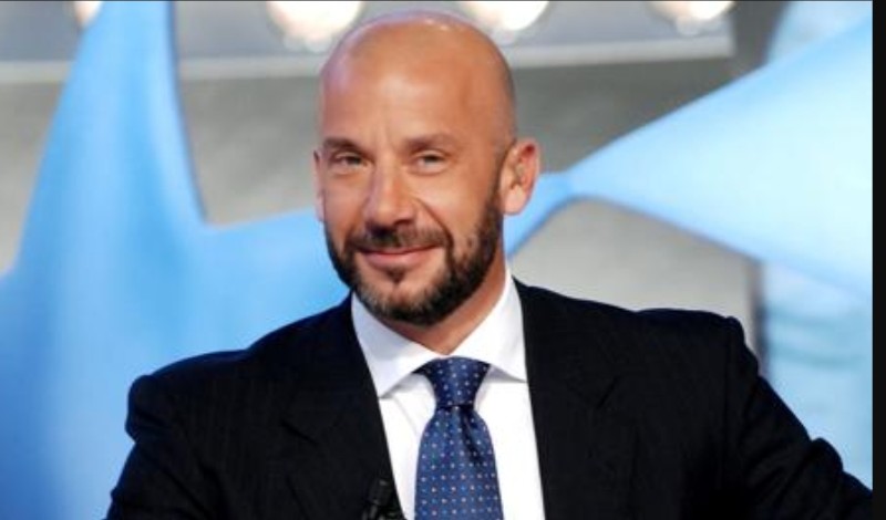 Vialli: “Se la Juve vince anche col VAR li zittisce tutti!”, arriva la replica di Pistocchi…