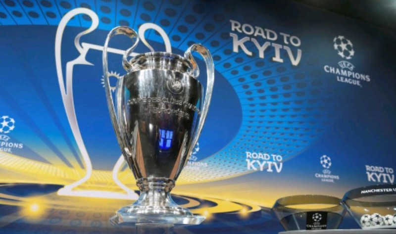 FOTO – Champions, clamorosa gaffe della Uefa: pubblica foto con il Liverpool campione!