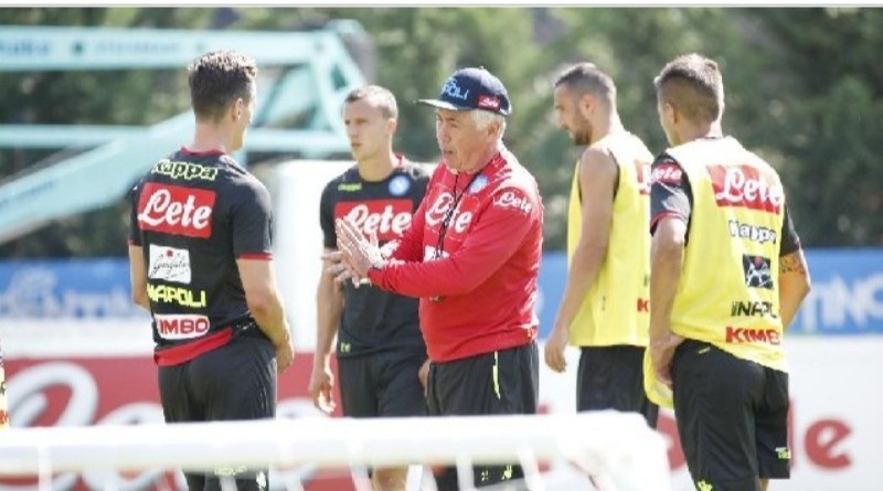 FOTO – Nuovo Napoli: 4-2-3-1 Mertens prima punta! Avanza anche Fabian