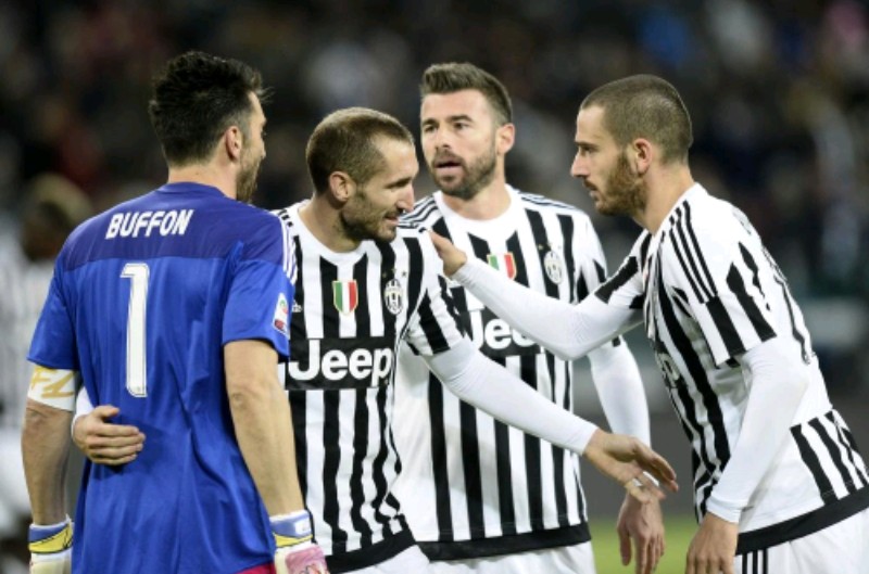 FOTO – Report, nuove intercettazioni choc! Spunta un big bianconero