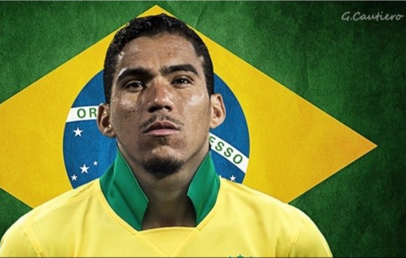 FOTO – Sorpresa per Allan: il suo parrucchiere festeggia così la convocazione! Guardate