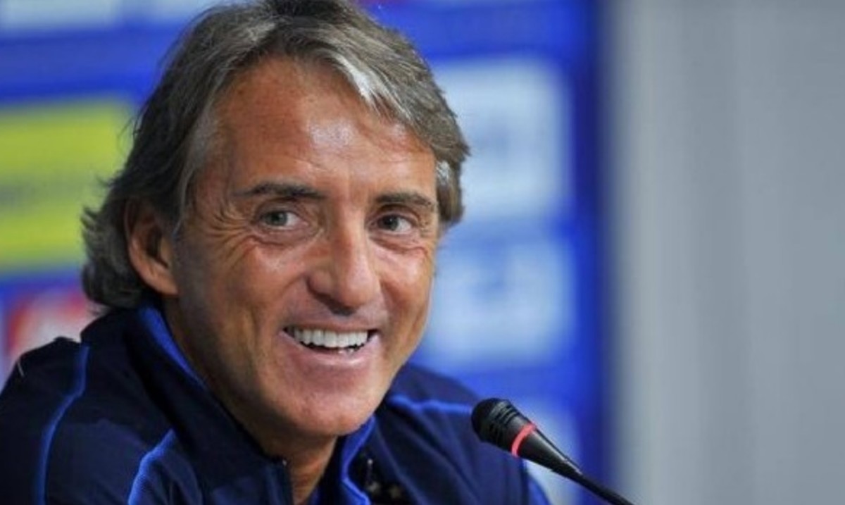 Italia,  Mancini: “Crediamo di aver messo insieme una buona squadra: a destra ne ho chiamato uno in più che è Di Lorenzo, se lo meritava.  Insigne e Bernardeschi sono importanti. Su Balotelli…”