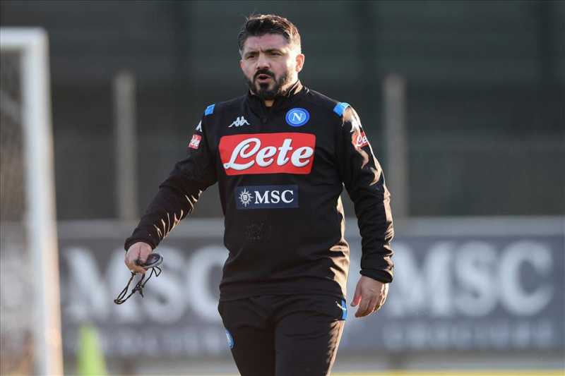 Napoli, Gattuso ha già deciso il suo futuro. Ora tocca a De Laurentis
