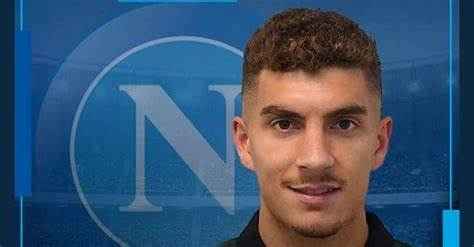 Di Lorenzo, l’agente: “Sarà il Napoli a decidere il suo futuro”