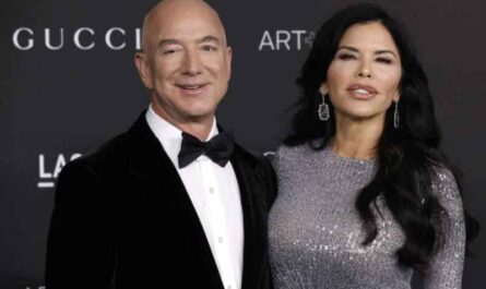 Jeff Bezos può diventare il nuovo proprietario del Napoli