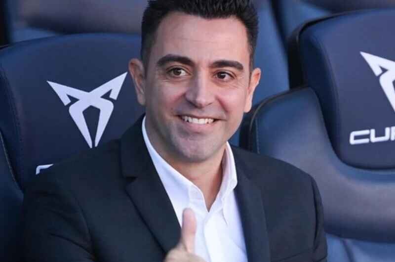 Xavi in conferenza avvisa il Napoli: “Vogliamo vincere l’EL, per entrare in Champions”
