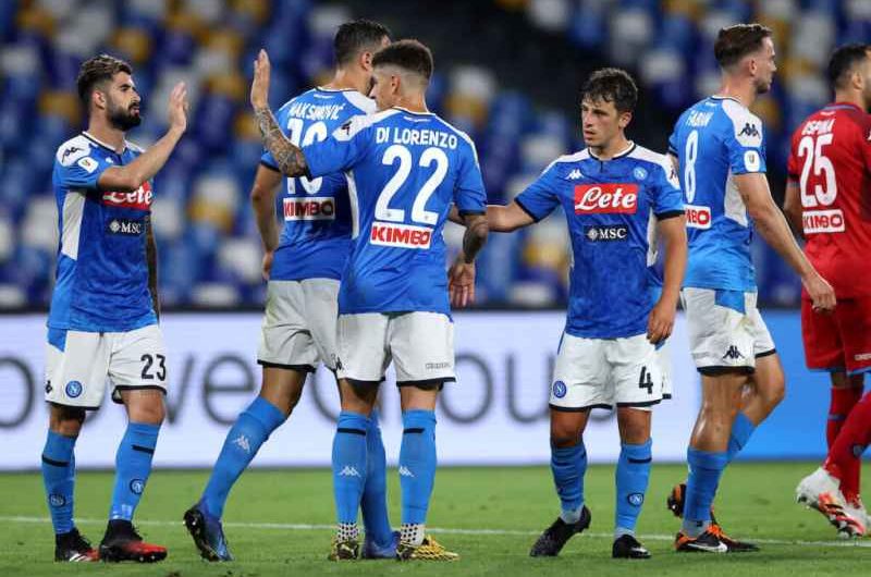 Il Giudice Sportivo chiude la curva del Verona ma multa anche il Napoli