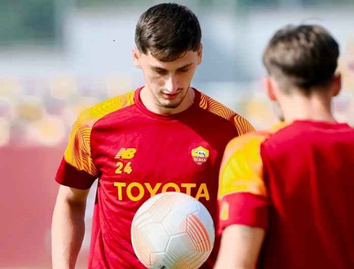 Roma: recuperato Kumbulla per la gara contro il Napoli