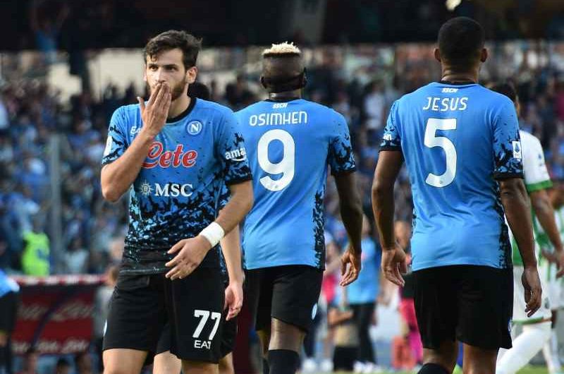 Napoli, Kvaratskhelia vuole restare in azzurro. Pronto il rinnovo con ritocco dell’ingaggio