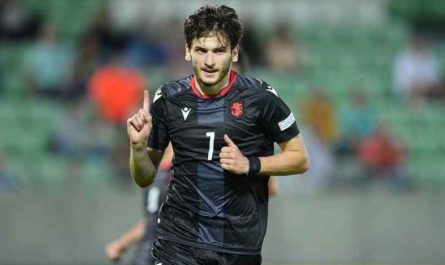 napoli kvaratskhelia