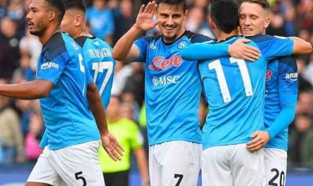 napoli mercato