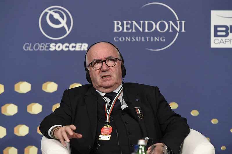 Lutto per il calcio italiano, è morto Carlo Tavecchio