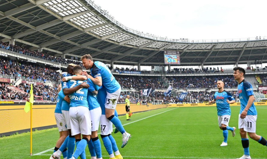 Moviola Napoli-Parma, decisione dubbia sul rigore revocato