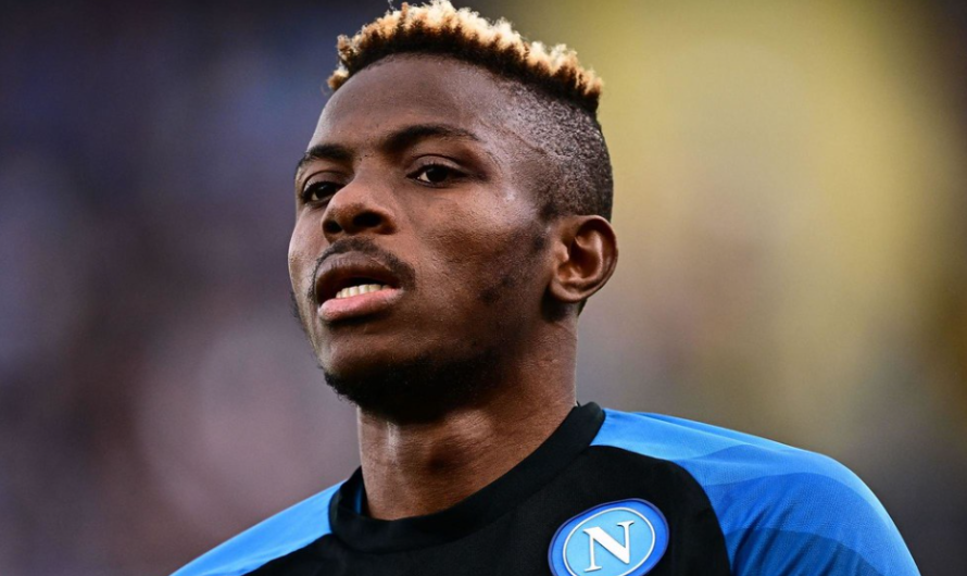 Retroscena Osimhen, il Napoli non ha voluto cedere ai suoi ricatti