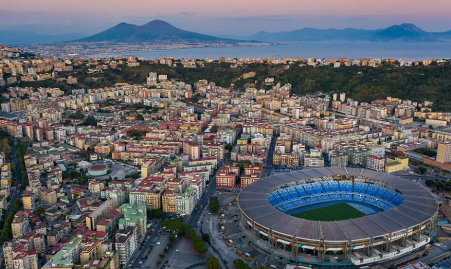 Napoli in festa: corteo tricolore per Conte e i suoi eroi, attesi oltre 200 mila tifosi